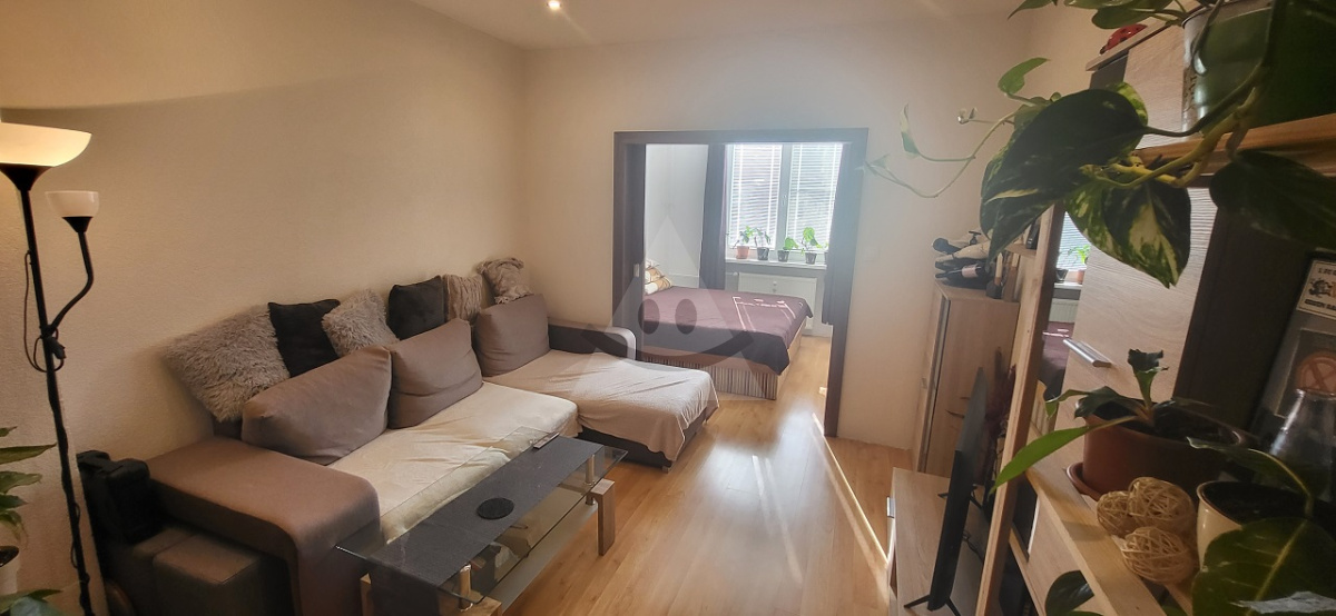 2-room flat for sale, Handlová