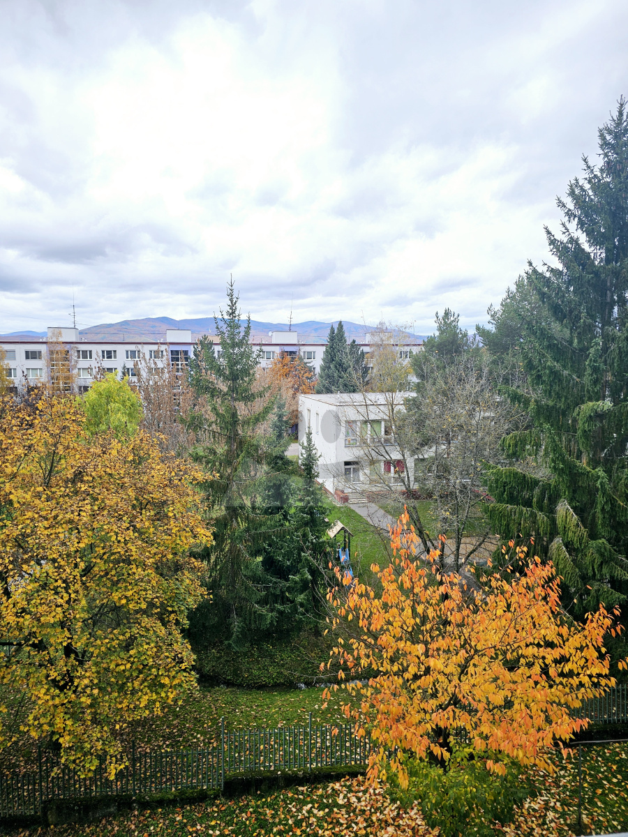 Na predaj: Priestranný 3,5-izbový byt, 83 m2 – sídlisko Kopanice, Prievidza