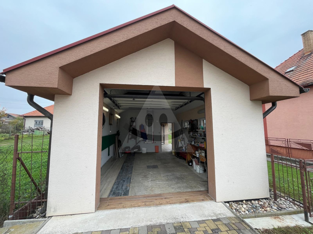 House for sale, Nadlice