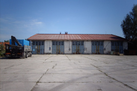 Business Object for rent, Nováky