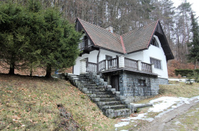 Rekreačná chata na predaj, Chvojnica, okres Prievidza