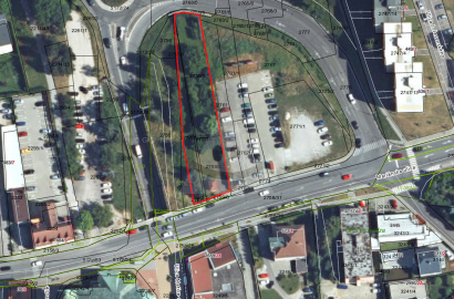 LUKRATÍVNY INVESTIČNÝ POZEMOK V CENTRE PRIEVIDZE (1 387 m²) – MARIÁNSKA ULICA
